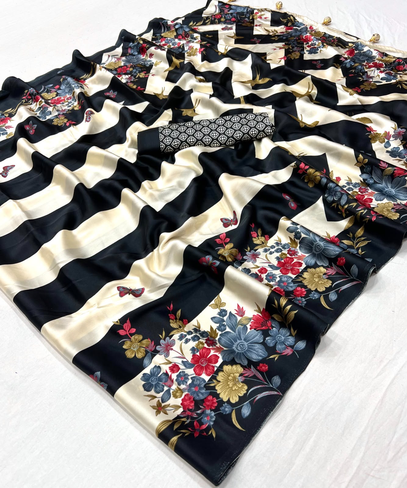 Ajrakh Lux Semi Modal Saree — photo 8