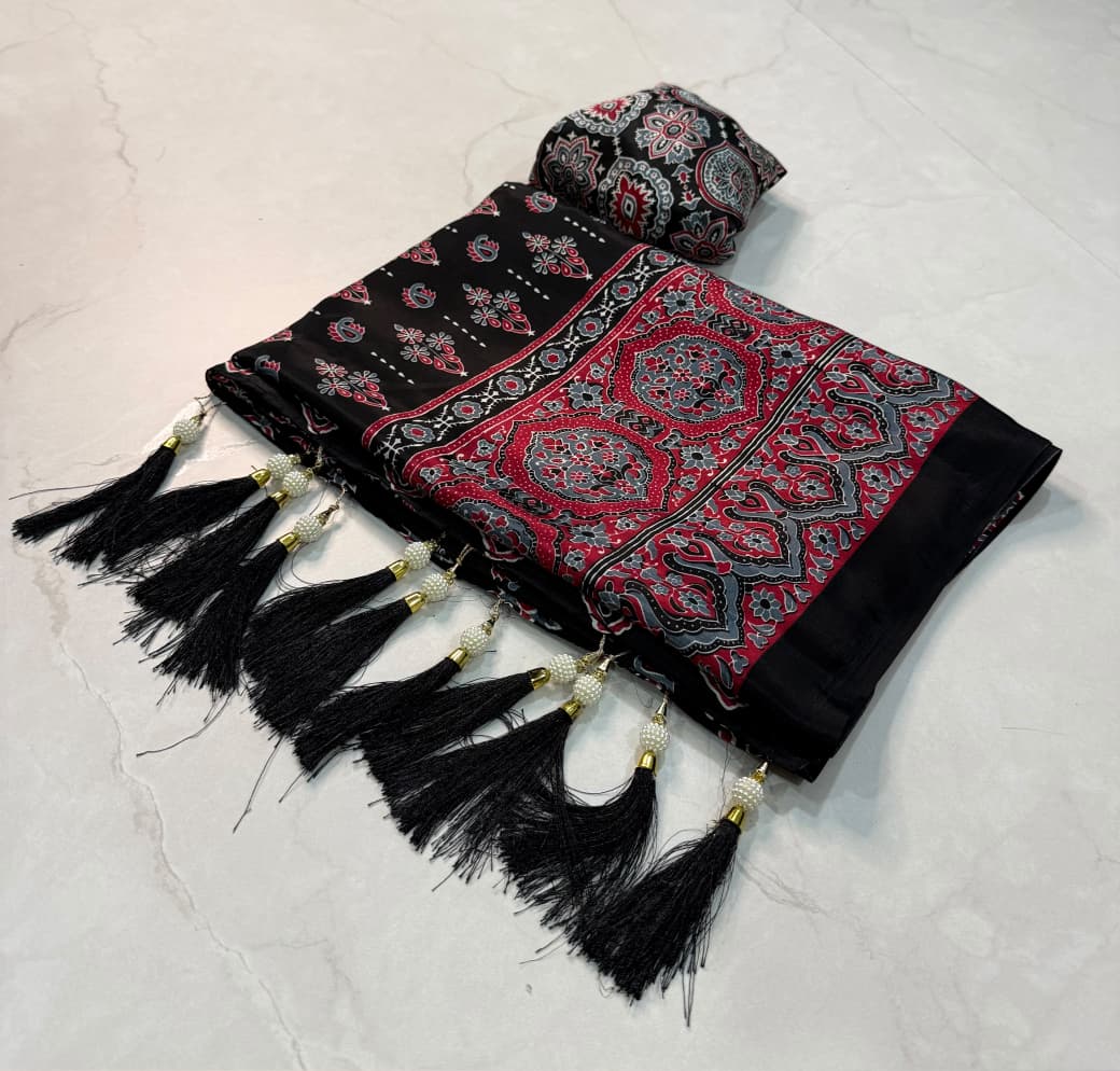 Ajrakh Crepe Gajji Silk Saree — photo 9