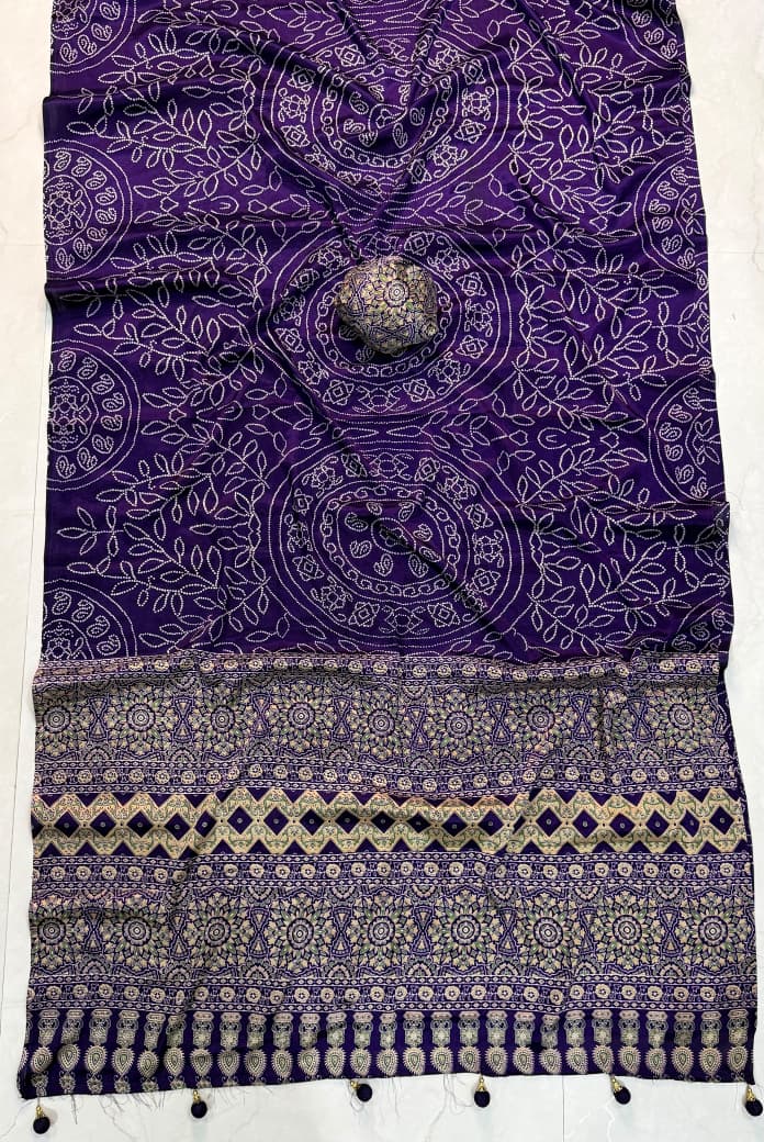 Ajrakh Crepe Gajji Silk Saree — photo 4