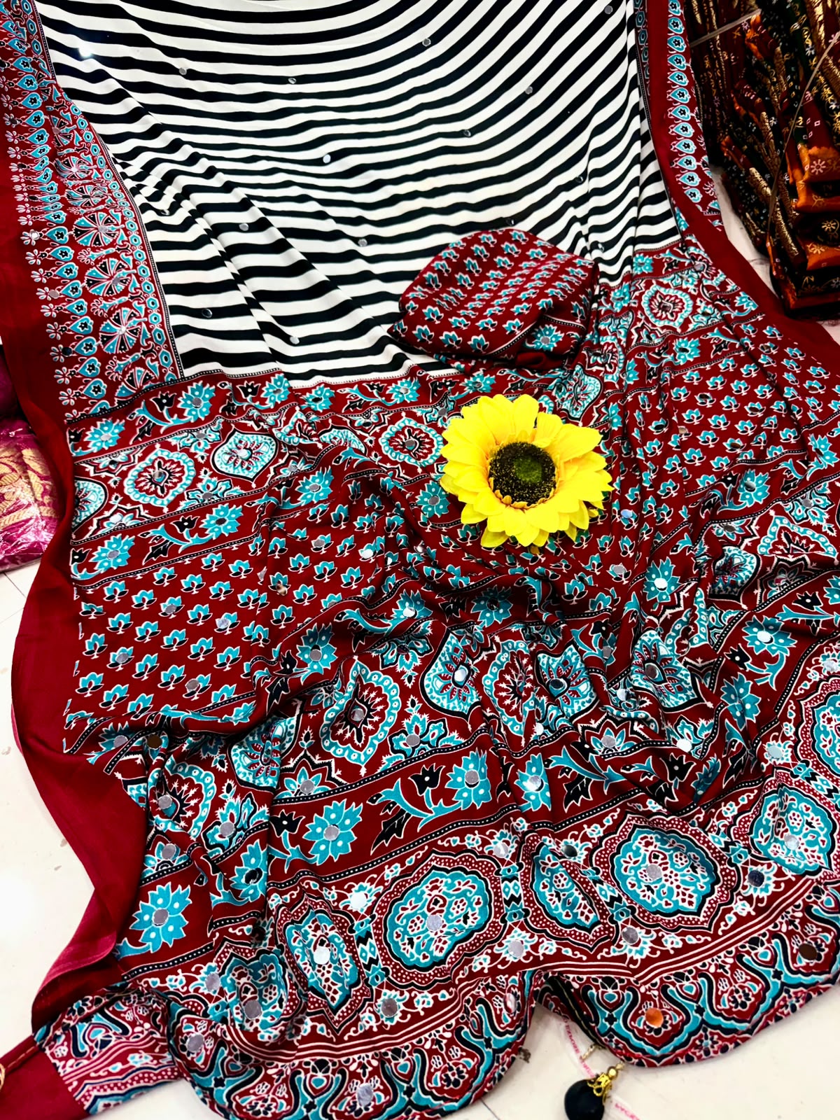 Ajrakh Print Gajji Silk Saree — photo 5