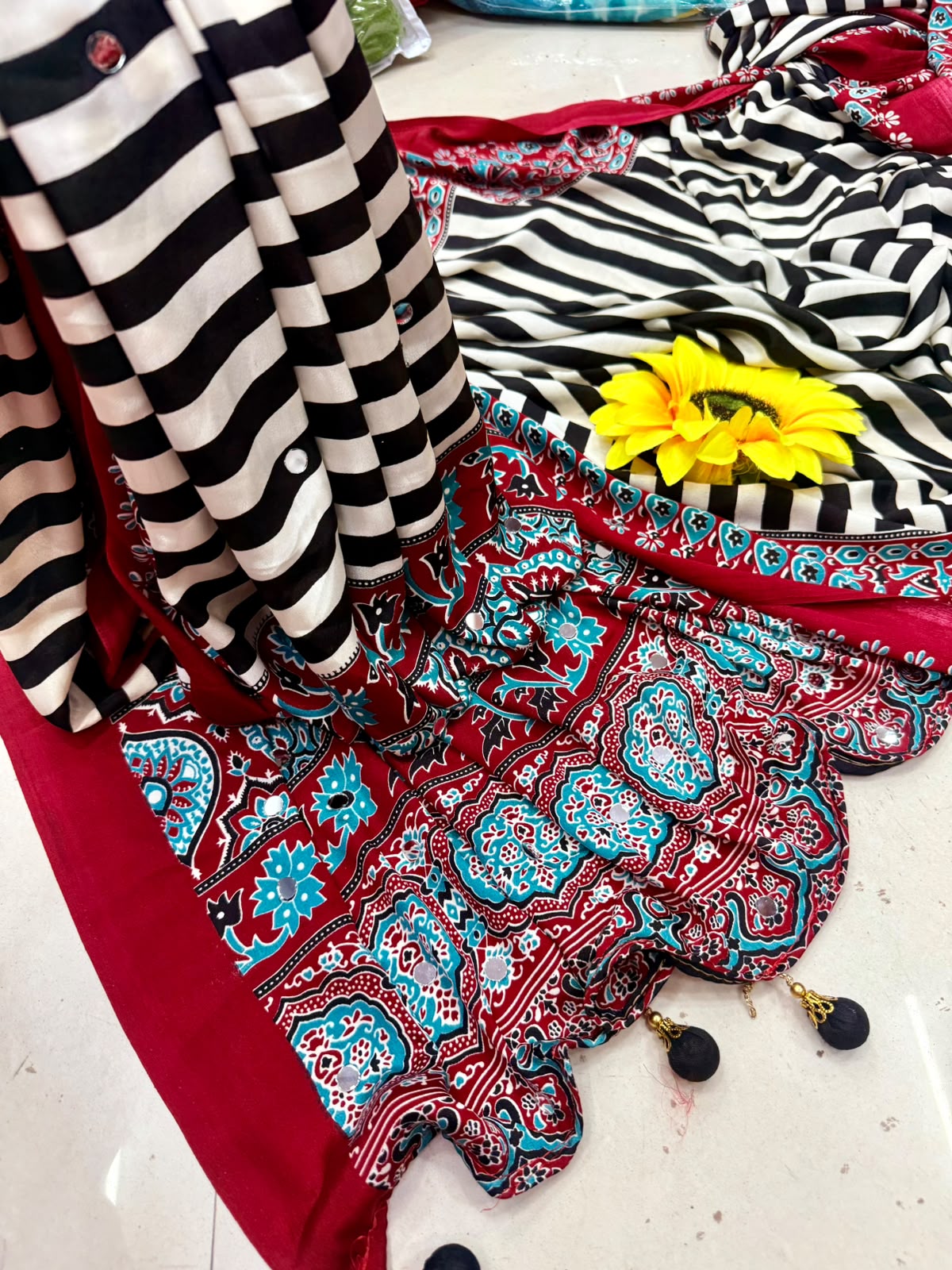 Ajrakh Print Gajji Silk Saree — photo 11