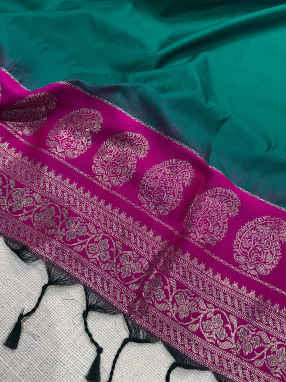 Viscose Silk Minakari Saree — photo 9
