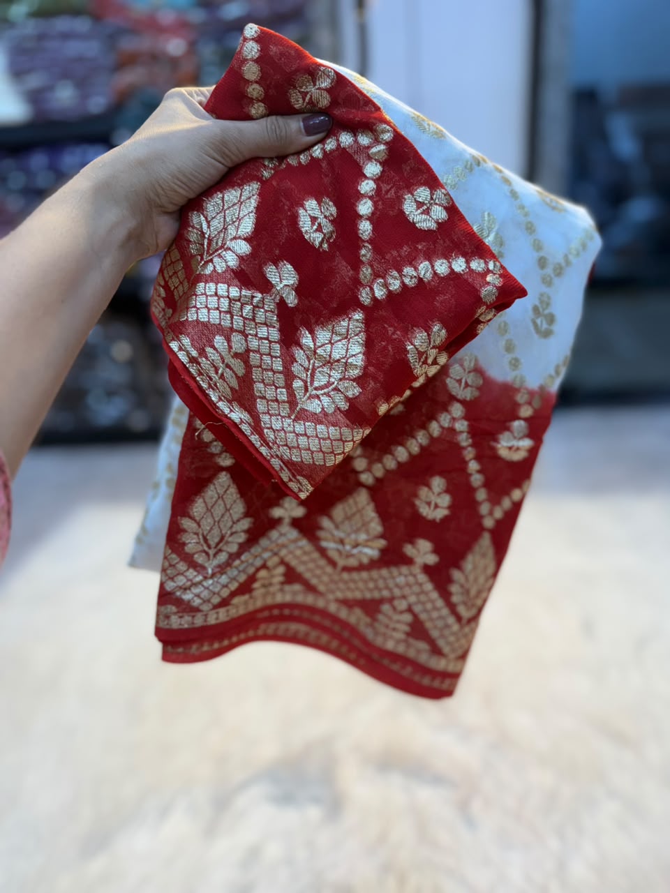 Viscose Georgette Red & White Saree — photo 4