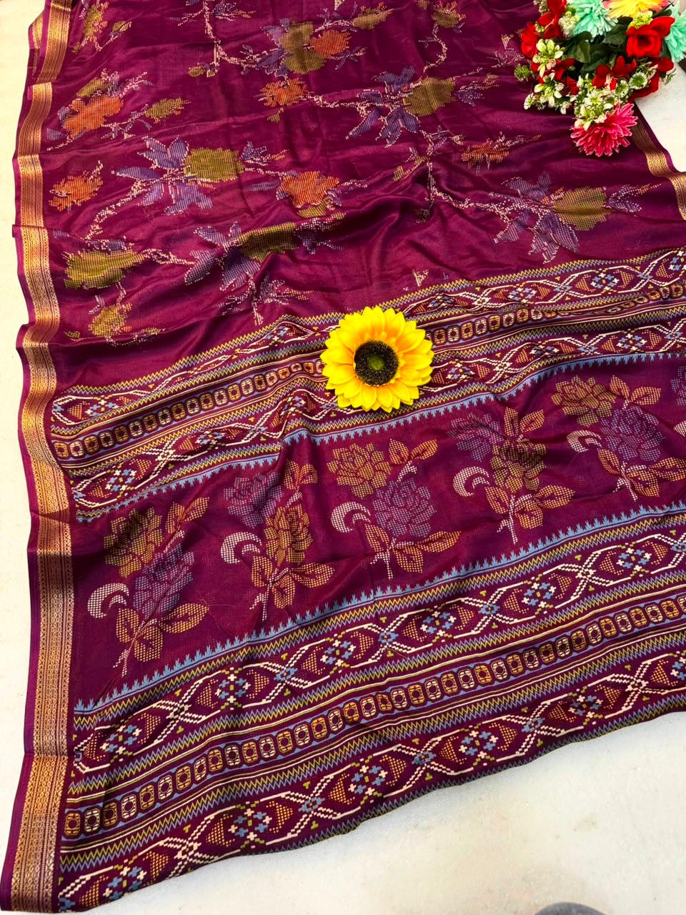 Pavitra Chinon Jacquard Saree — photo 2
