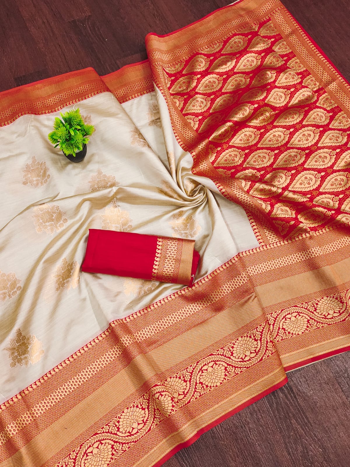 Kanjivaram Silk Saree with Elephant Motif — photo 7