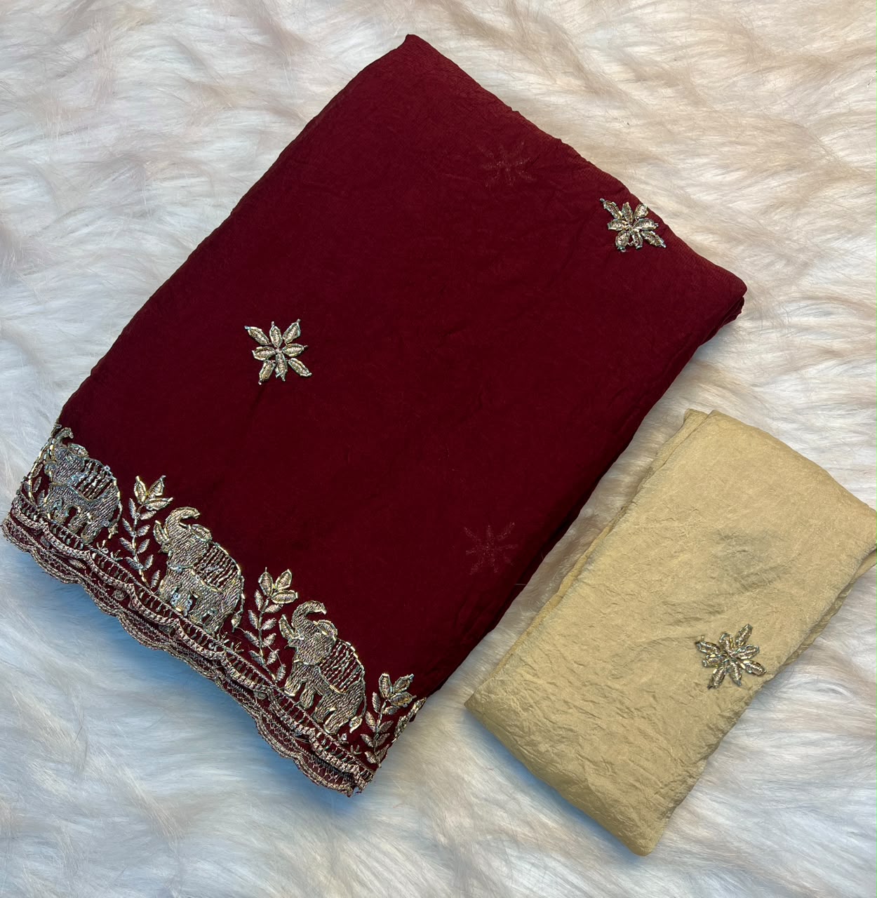 Rangoli Crush Saree with Sequins Border — photo 12