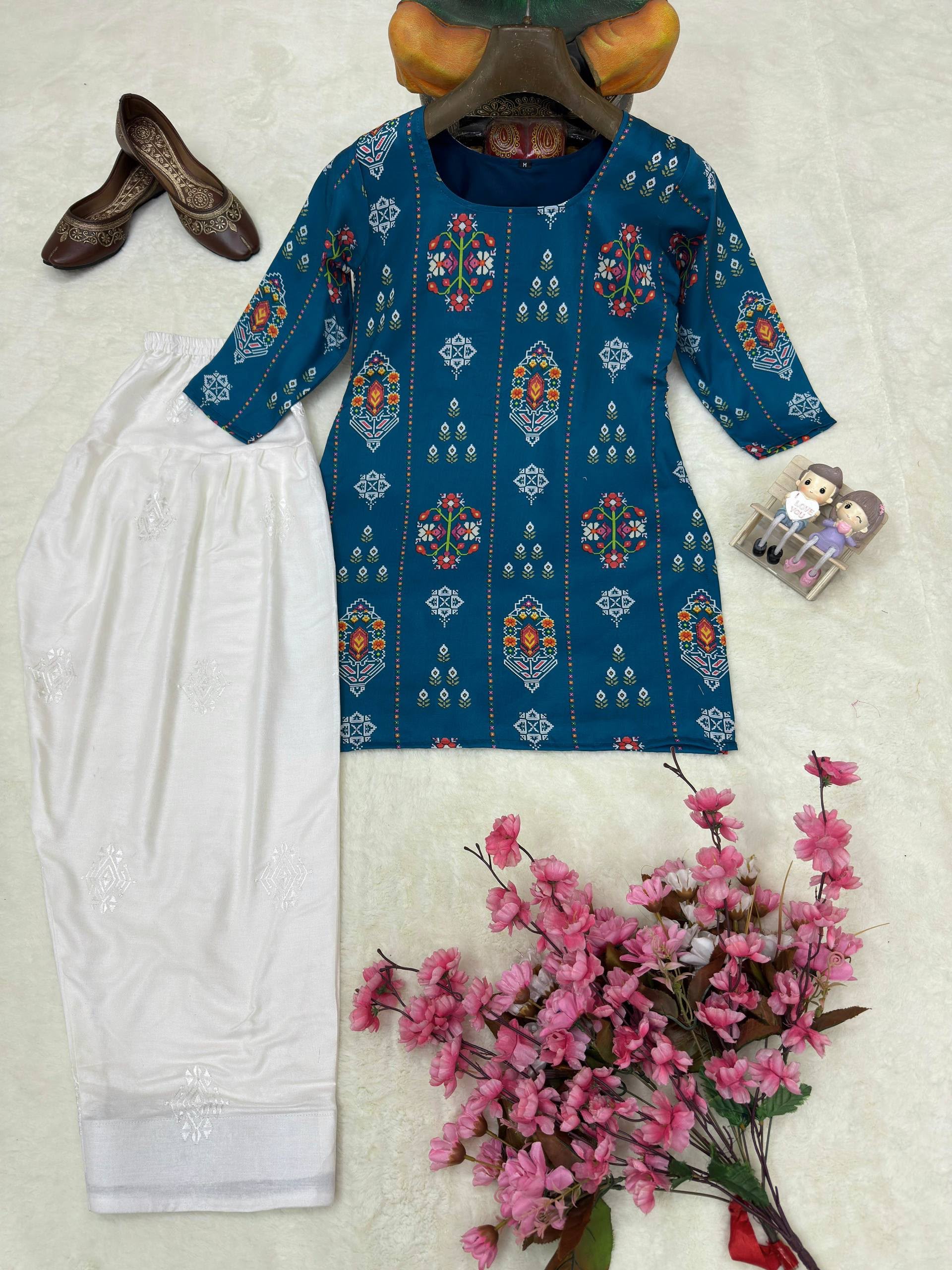 Teal Printed Kurti with White Plazzo Set — photo 5